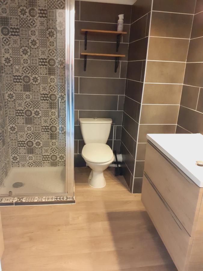 Studio Calme Et Paisible Avec Piscine Et Parking Prive บาลารุก-เล-บัง ภายนอก รูปภาพ
